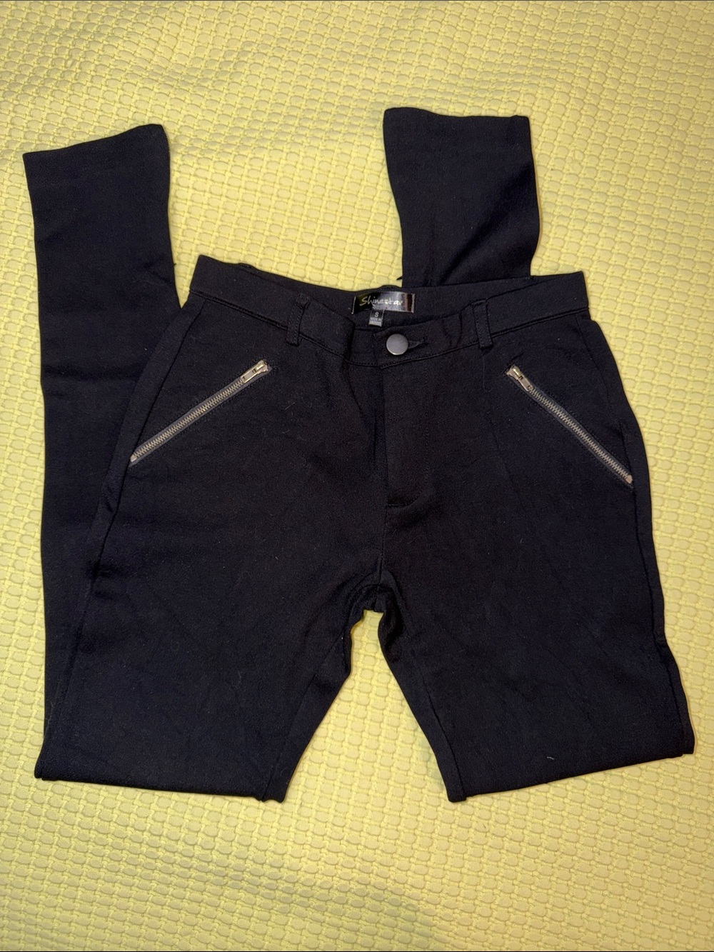 Shinestar Black Zipper-Accent Leggings